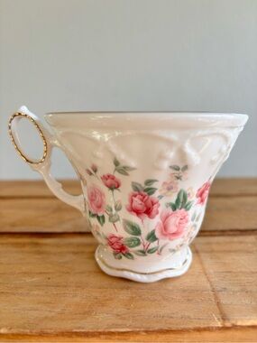 Vintage Crown Dorset Bone China Teacup - Pink & Red Roses - Made in England